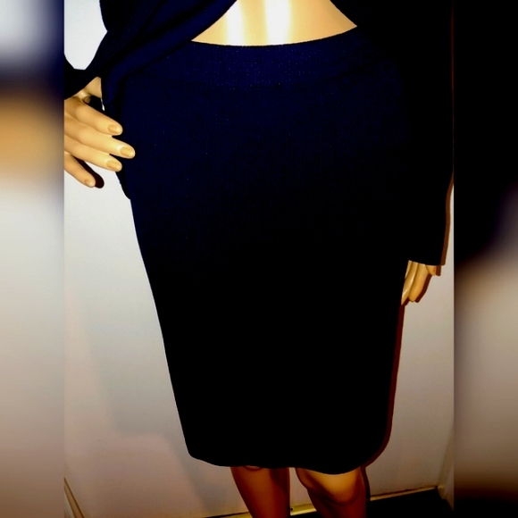 ST JOHN 6 BLACK SANTANA KNIT LOGO SATIN COVER BUTTON COLLAR LAPEL SKIRT SUIT - Picture 4 of 7